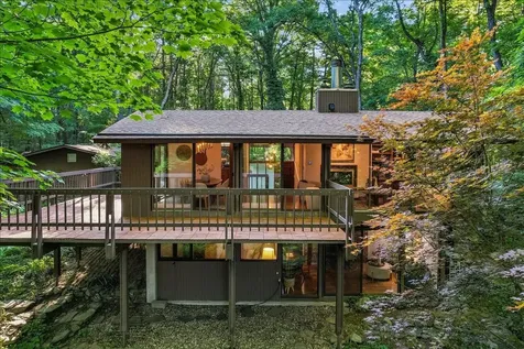 34 Van Dyke Road Hollis NH 03049
