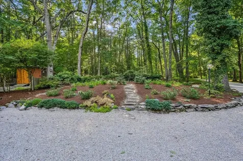 34 Van Dyke Road Hollis NH 03049