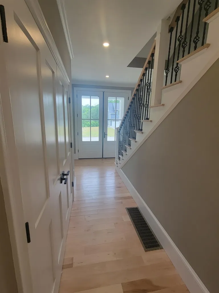 9 Zeland Drive Dover NH 03820