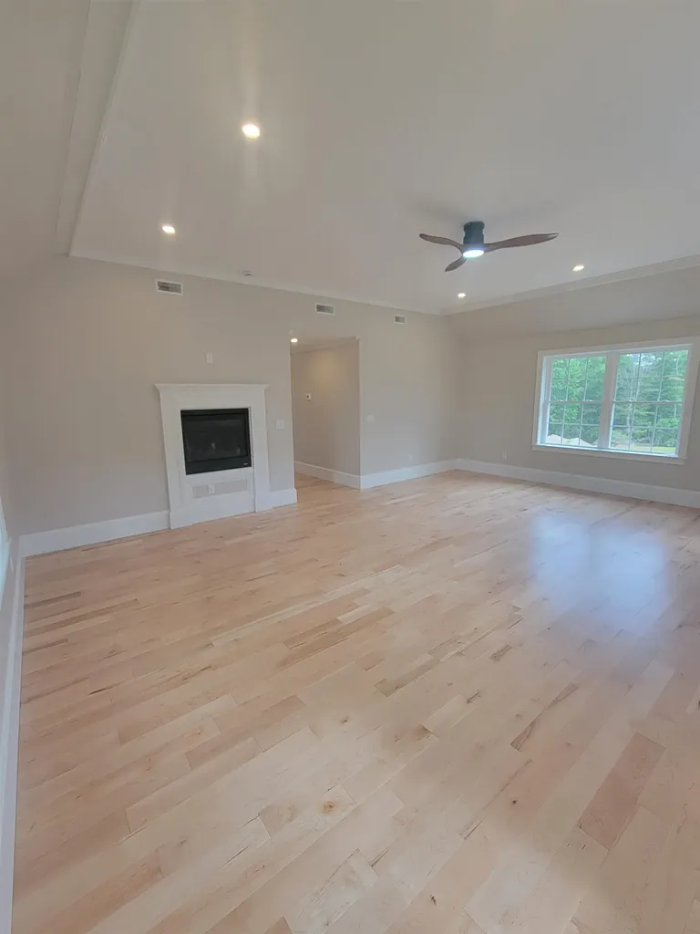 9 Zeland Drive Dover NH 03820
