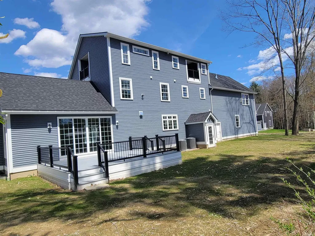 9 Zeland Drive Dover NH 03820