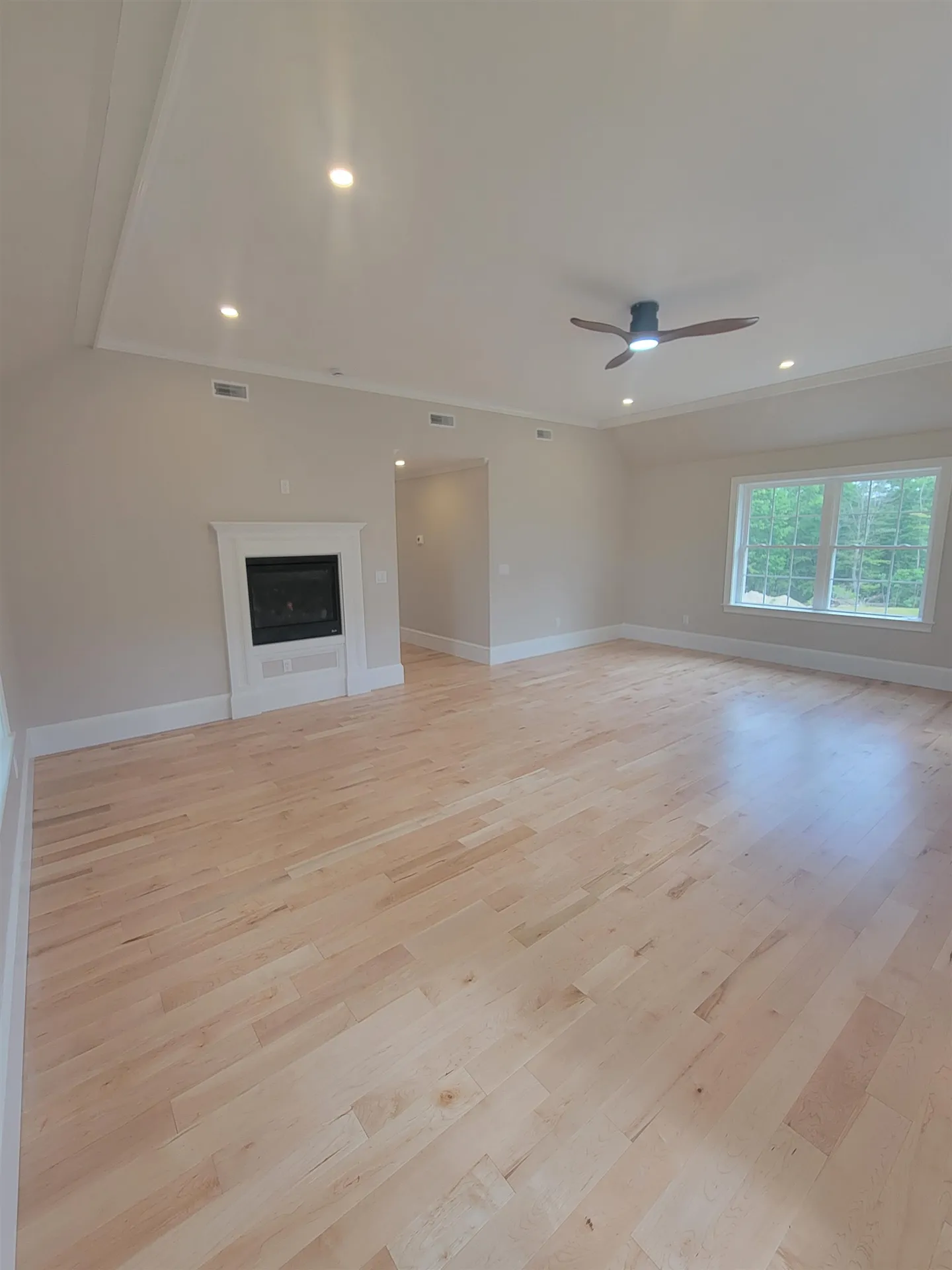 9 Zeland Drive Dover NH 03820