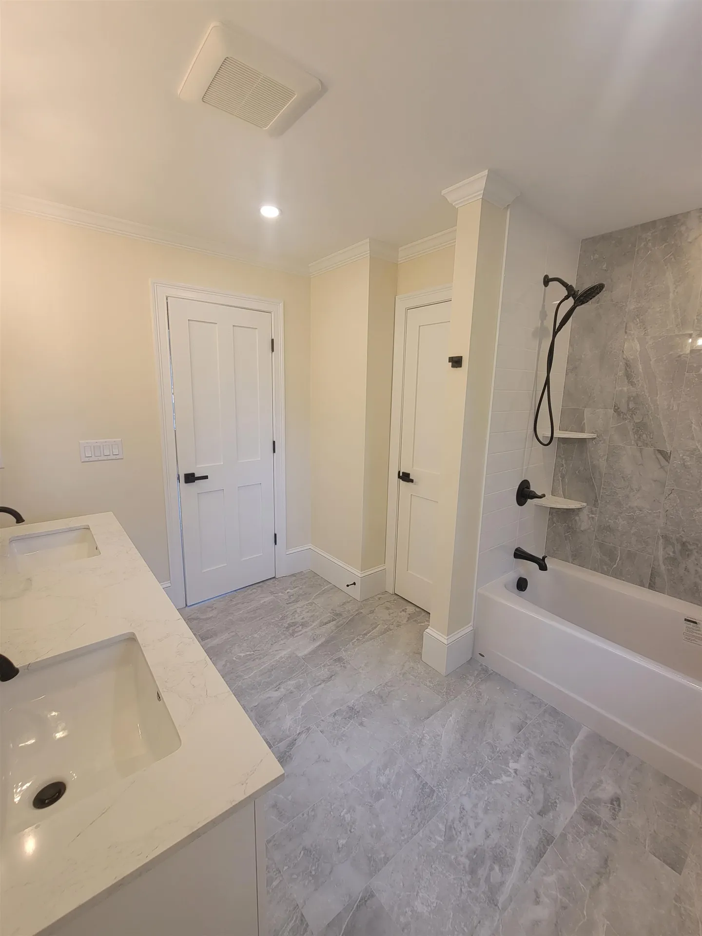 9 Zeland Drive Dover NH 03820