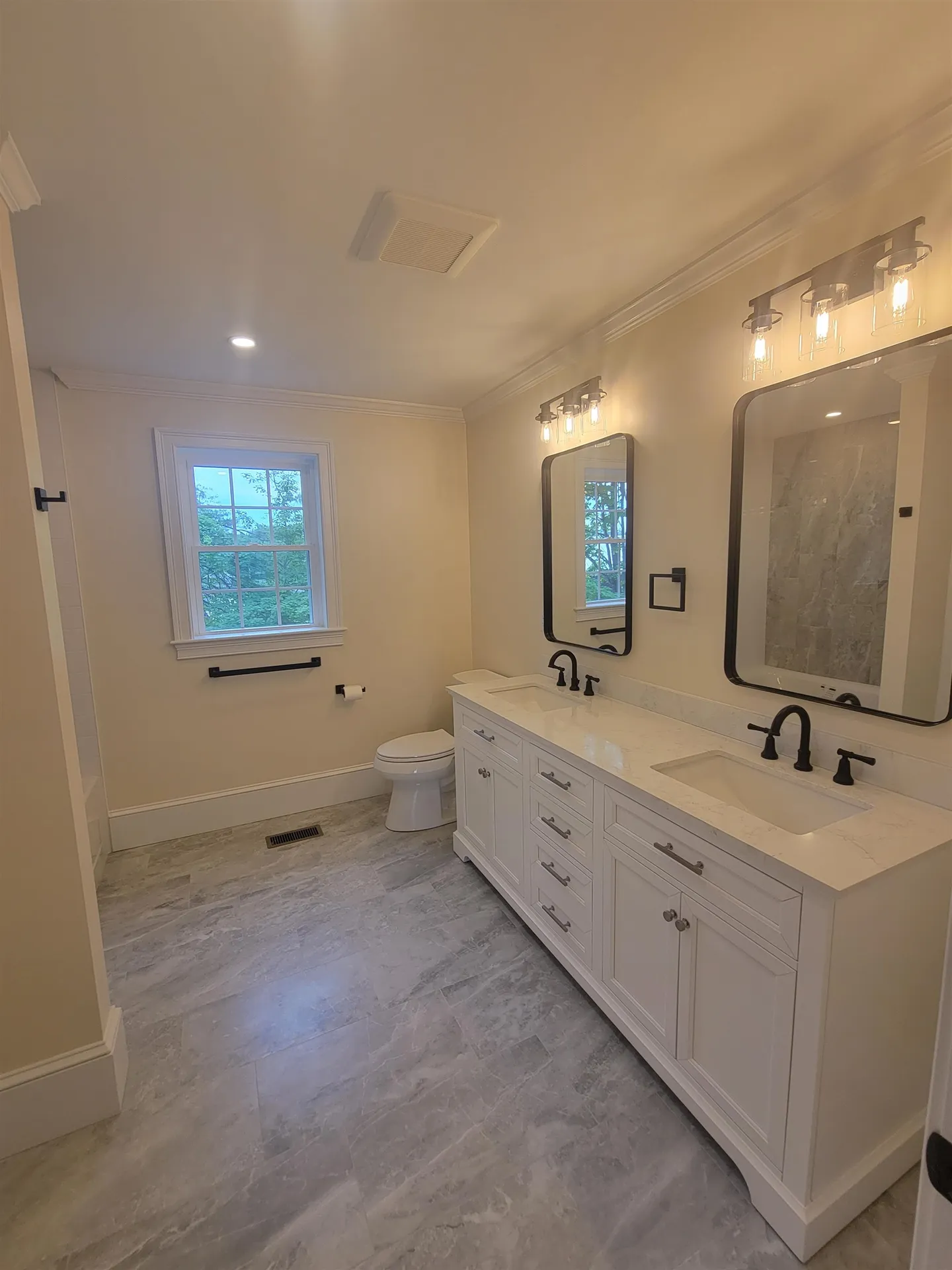 9 Zeland Drive Dover NH 03820