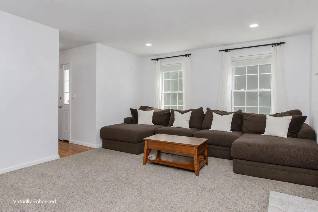 17 Jessica Drive Merrimack NH 03054