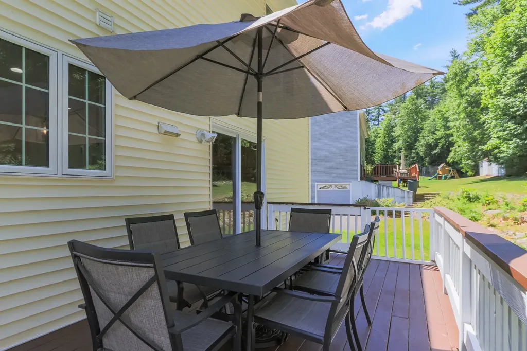 17 Jessica Drive Merrimack NH 03054