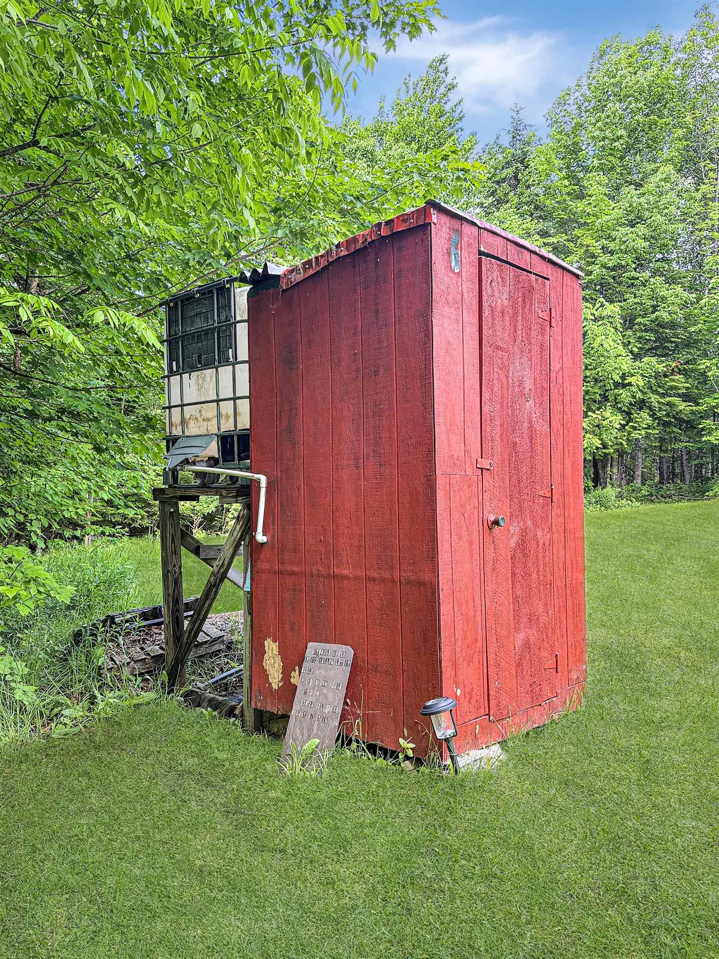 27 Placy Road Columbia NH 03576