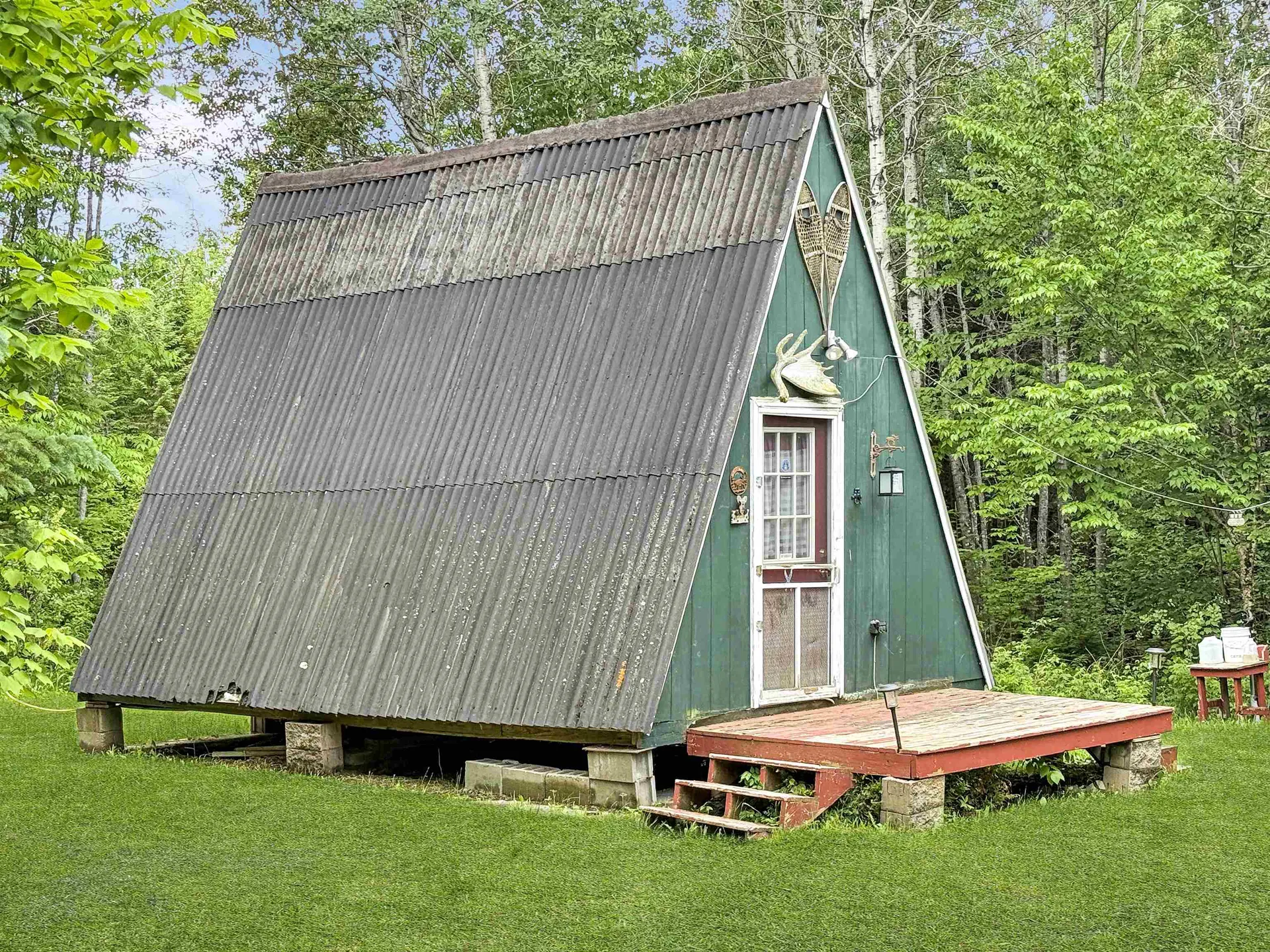 27 Placy Road Columbia NH 03576