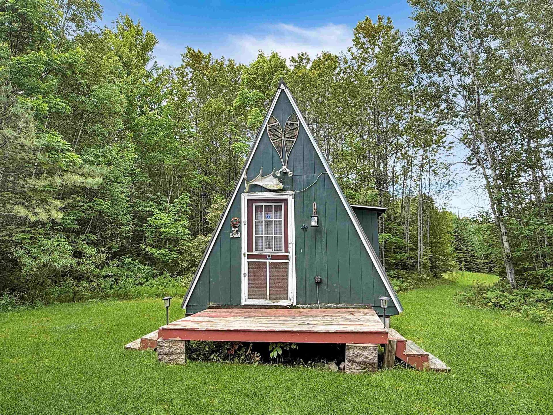 27 Placy Road Columbia NH 03576