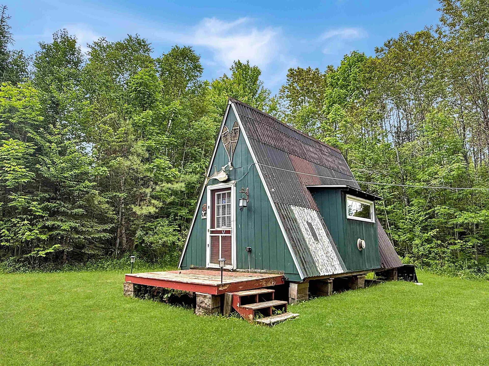 27 Placy Road Columbia NH 03576