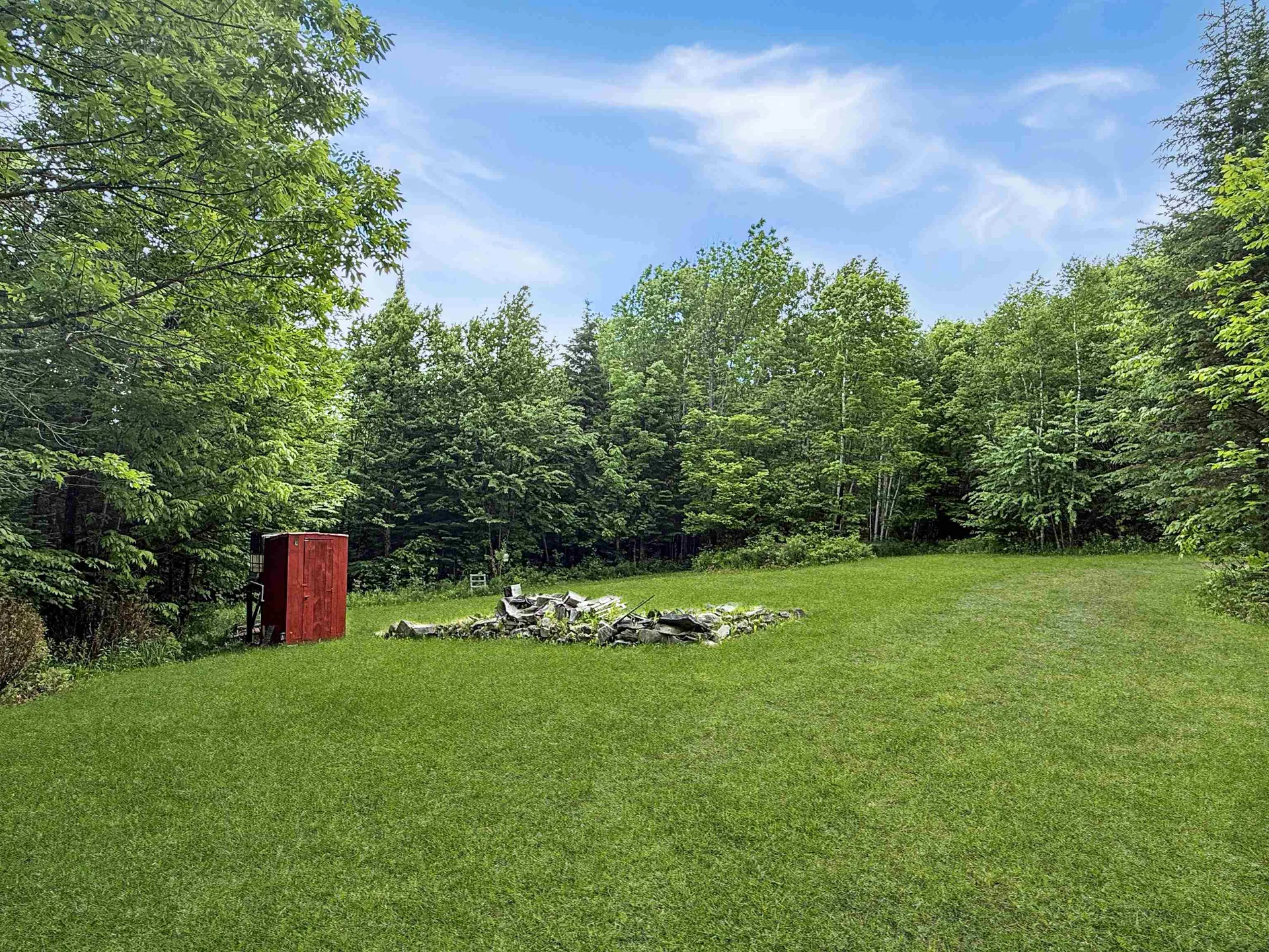 27 Placy Road Columbia NH 03576