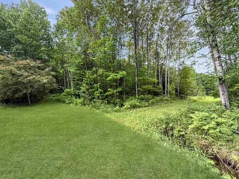 27 Placy Road Columbia NH 03576