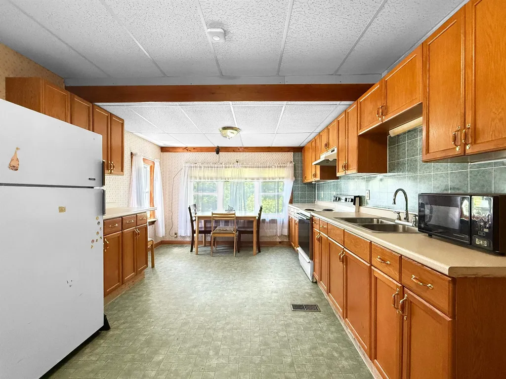 38 High Street Stewartstown NH 03576