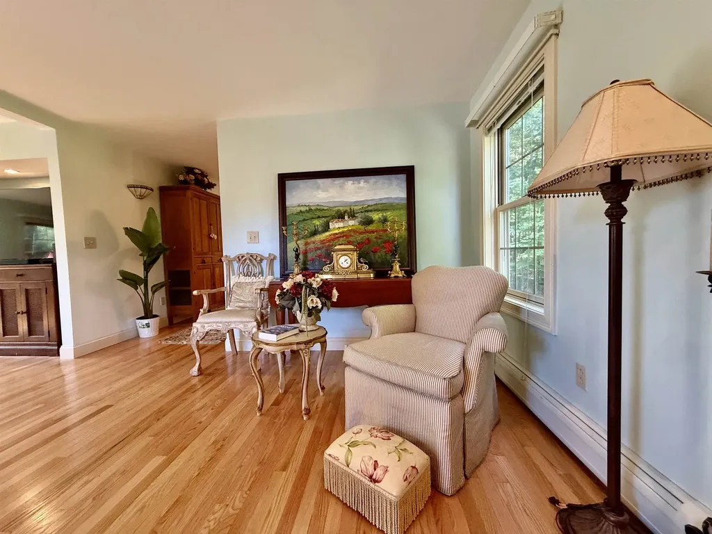 40 Lakewood Drive Alton NH 03810