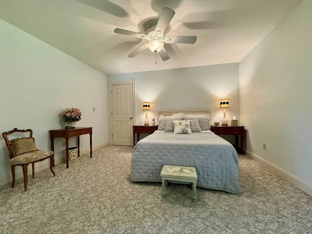40 Lakewood Drive Alton NH 03810