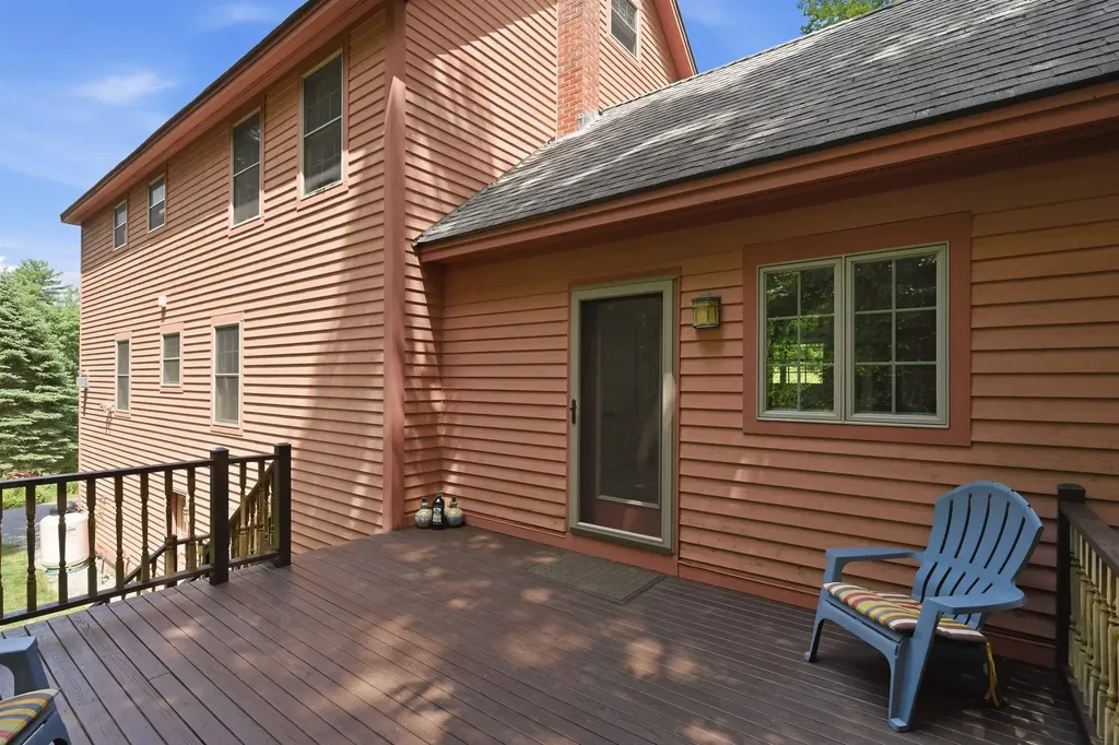 40 Lakewood Drive Alton NH 03810