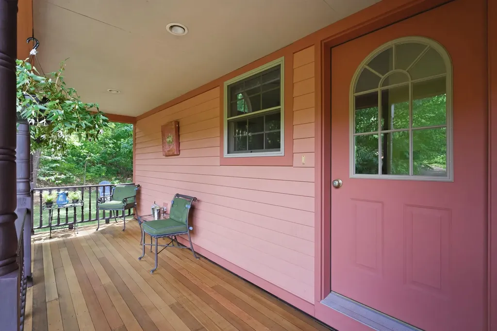 40 Lakewood Drive Alton NH 03810