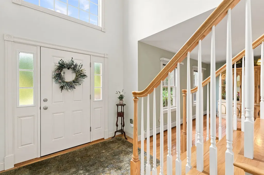 40 Lakewood Drive Alton NH 03810