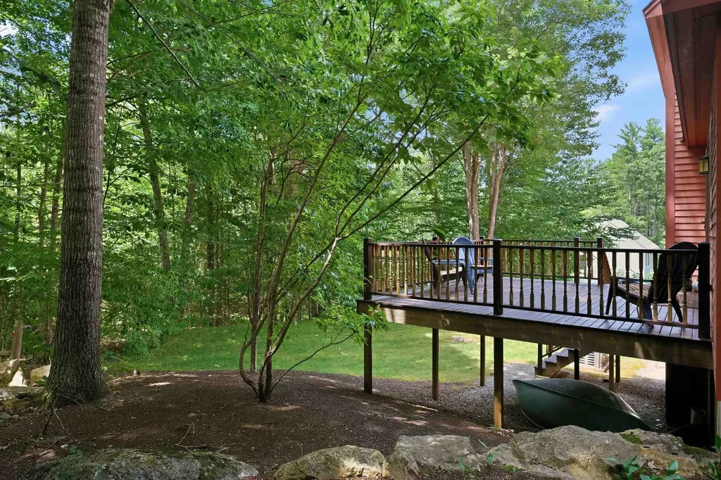 40 Lakewood Drive Alton NH 03810