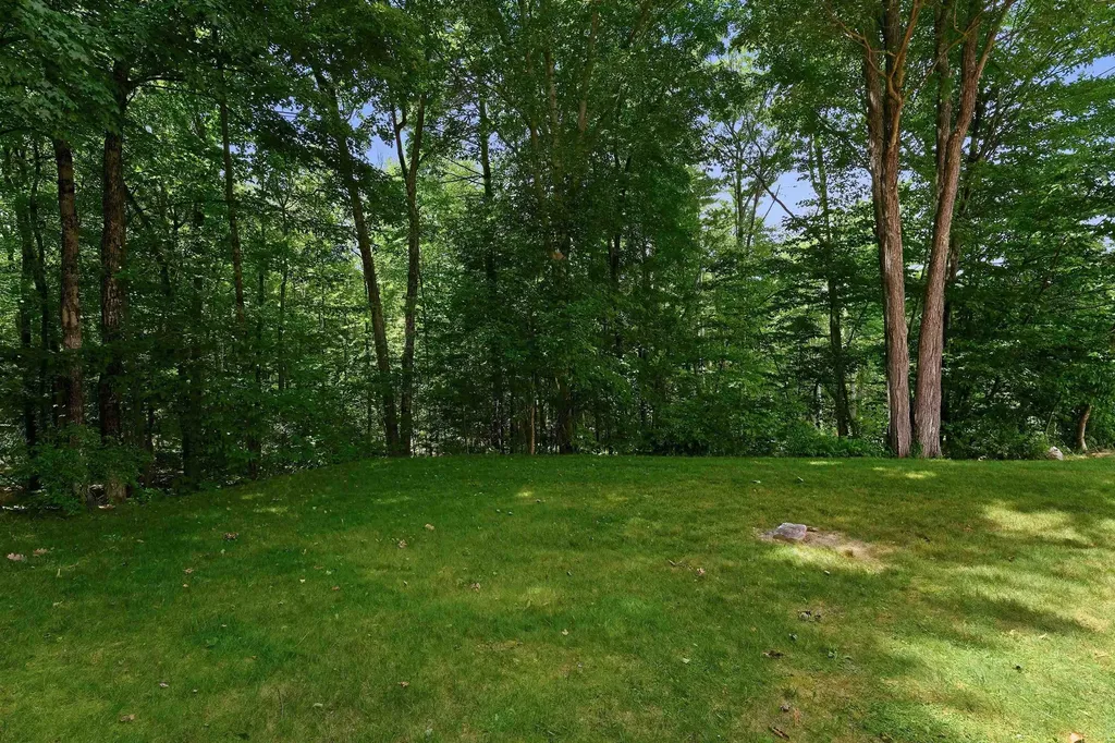 40 Lakewood Drive Alton NH 03810