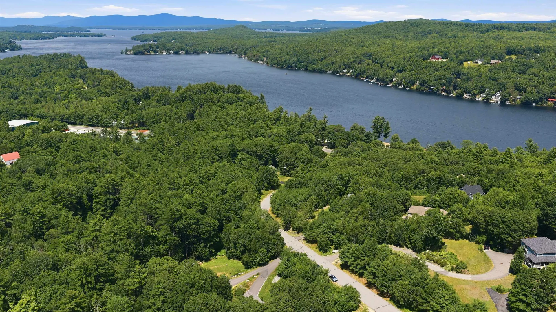 40 Lakewood Drive Alton NH 03810