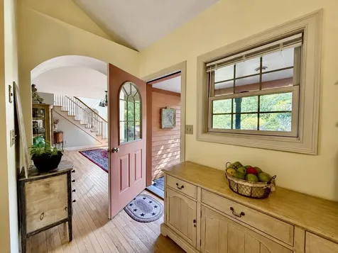 40 Lakewood Drive Alton NH 03810