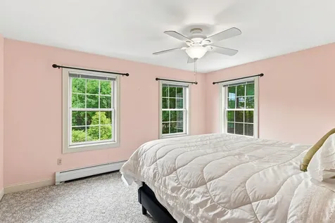 40 Lakewood Drive Alton NH 03810