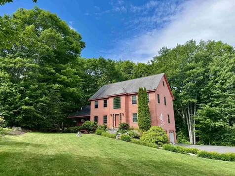 40 Lakewood Drive Alton NH 03810
