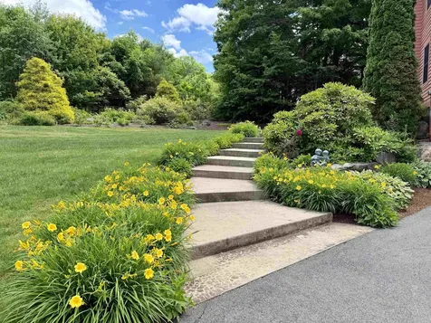 40 Lakewood Drive Alton NH 03810