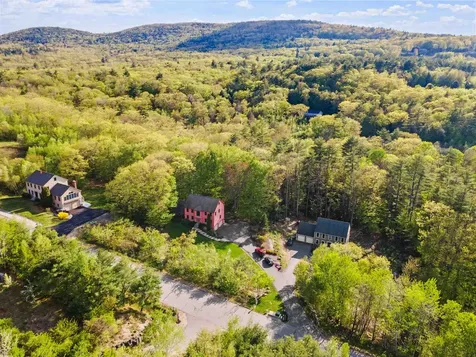 40 Lakewood Drive Alton NH 03810