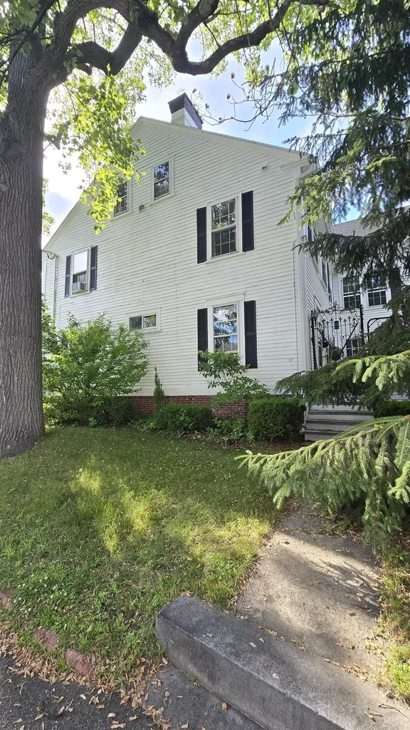 102 North State Street Concord NH 03301