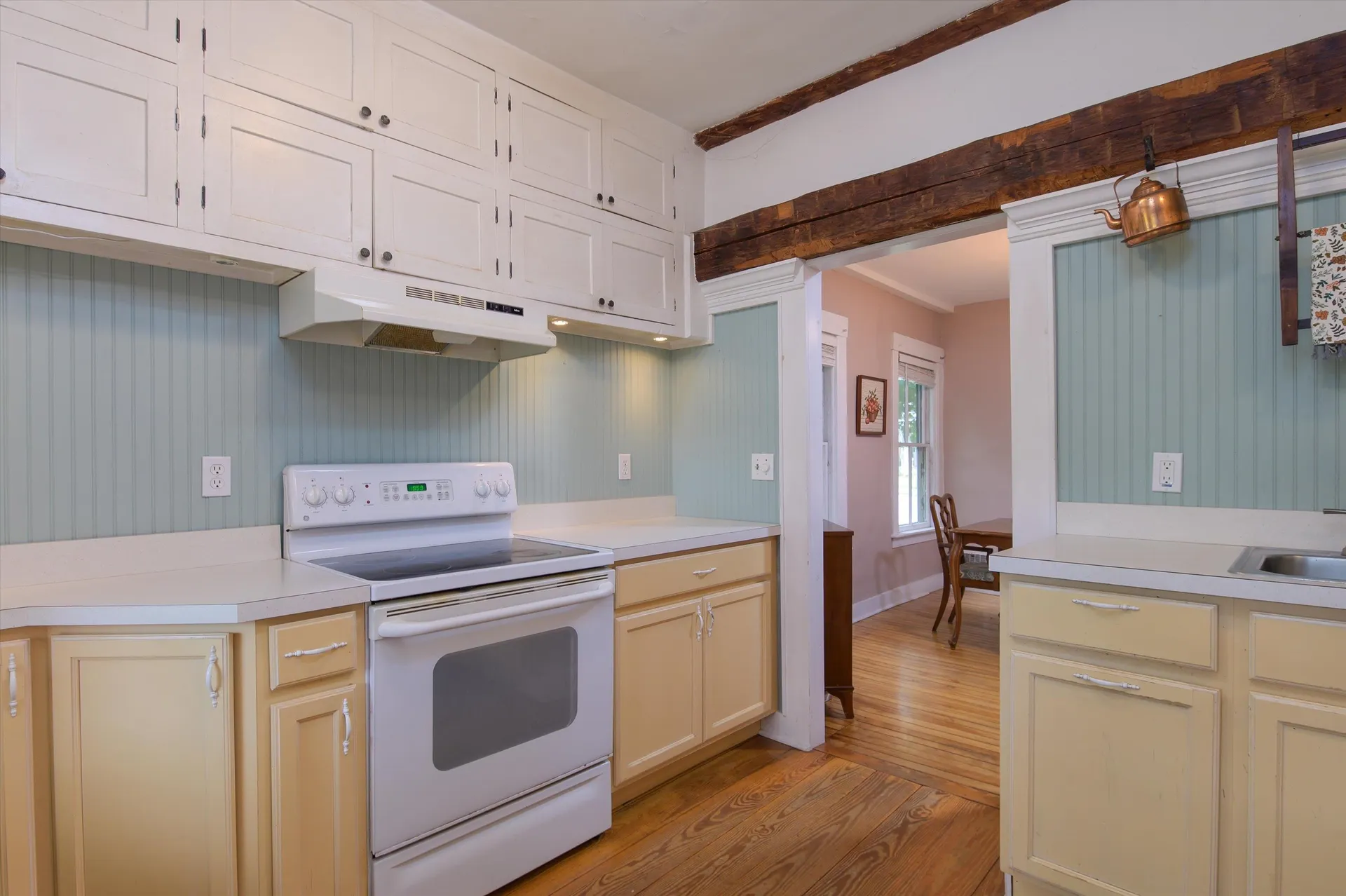 81 Main Street Chester VT 05143