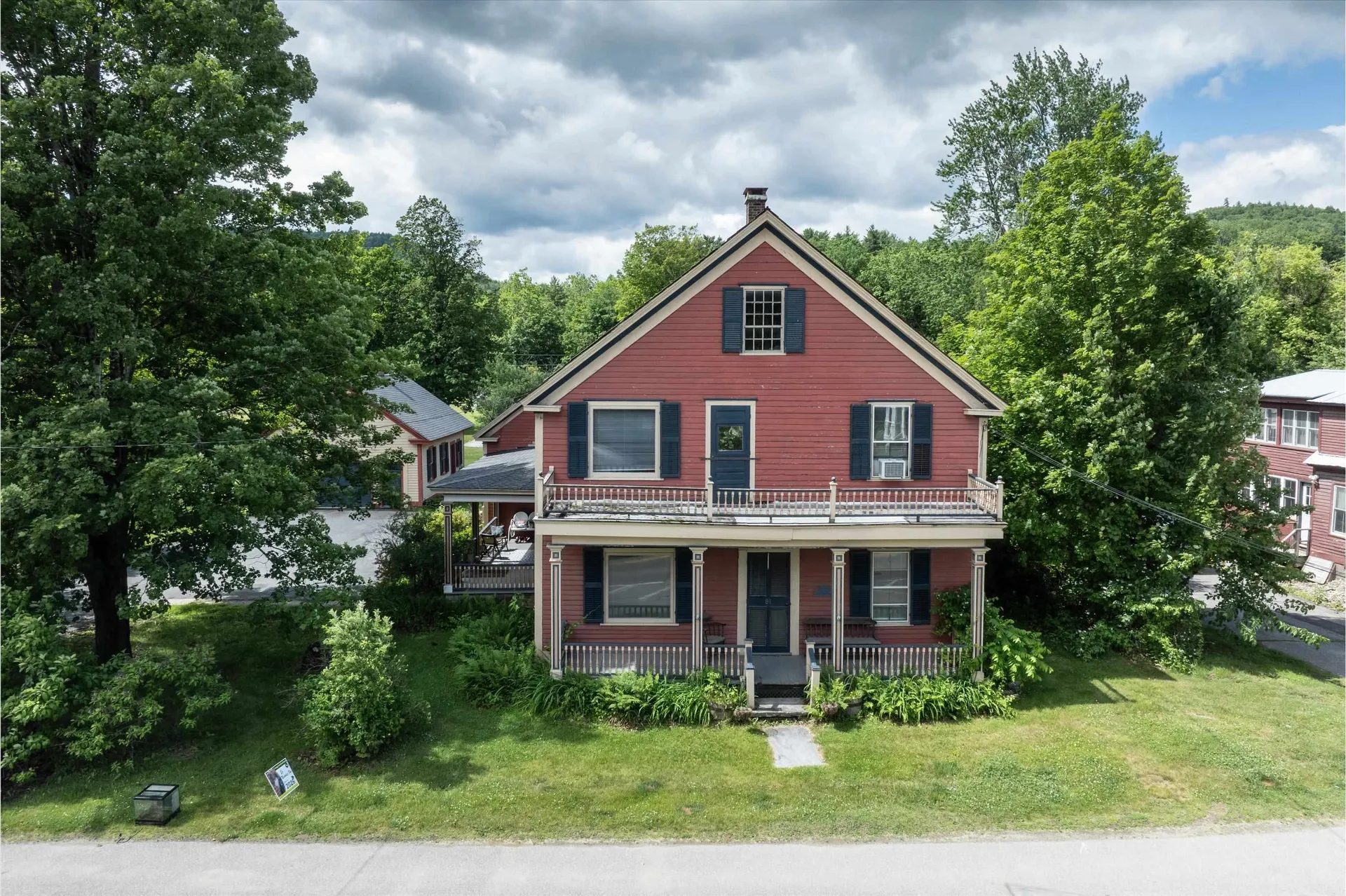 81 Main Street Chester VT 05143
