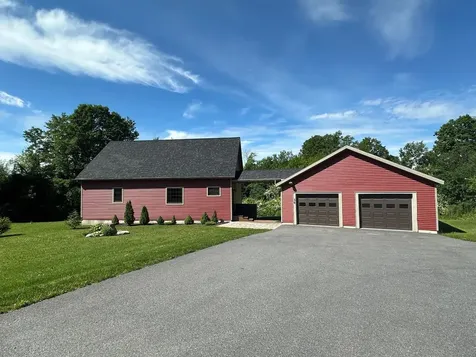36 Senna Lane Hinesburg VT 05461