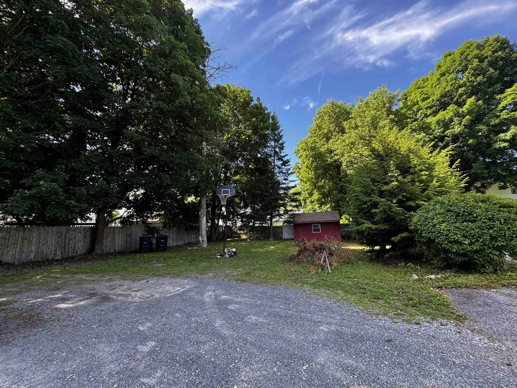 406-408 Gage Street Bennington VT 05201