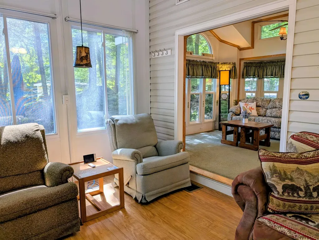47 Overlook Road Holderness NH 03245