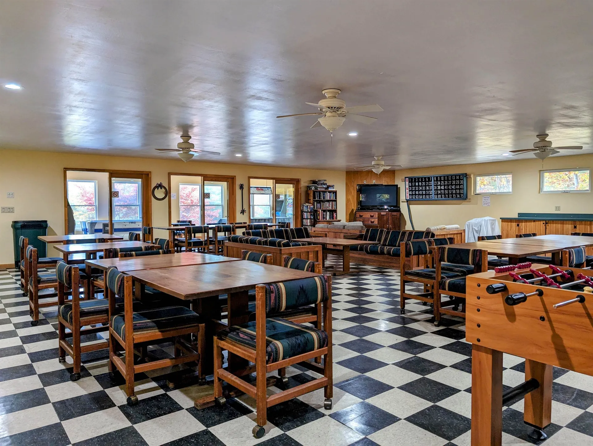47 Overlook Road Holderness NH 03245