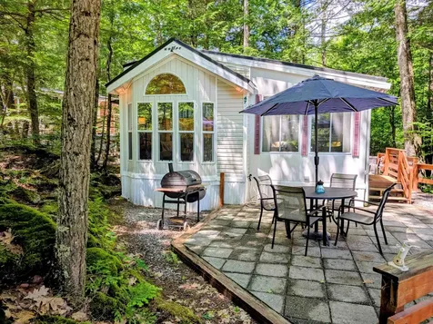 47 Overlook Road Holderness NH 03245
