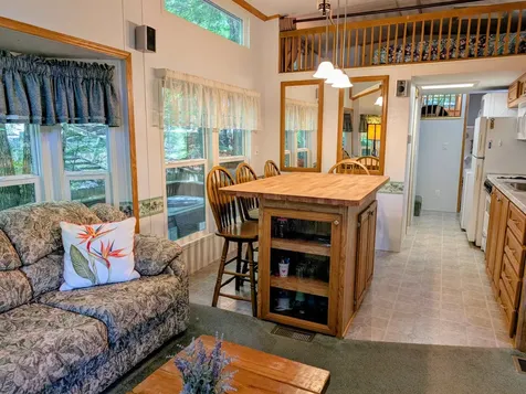 47 Overlook Road Holderness NH 03245