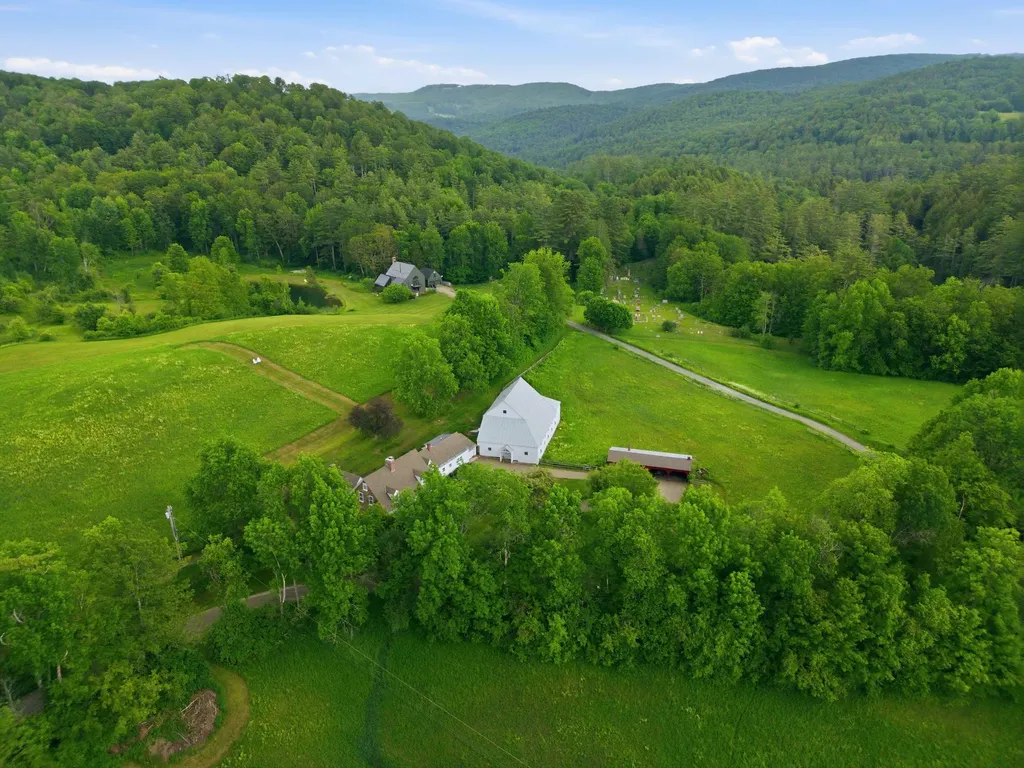 473 Kendall Road Woodstock VT 05071