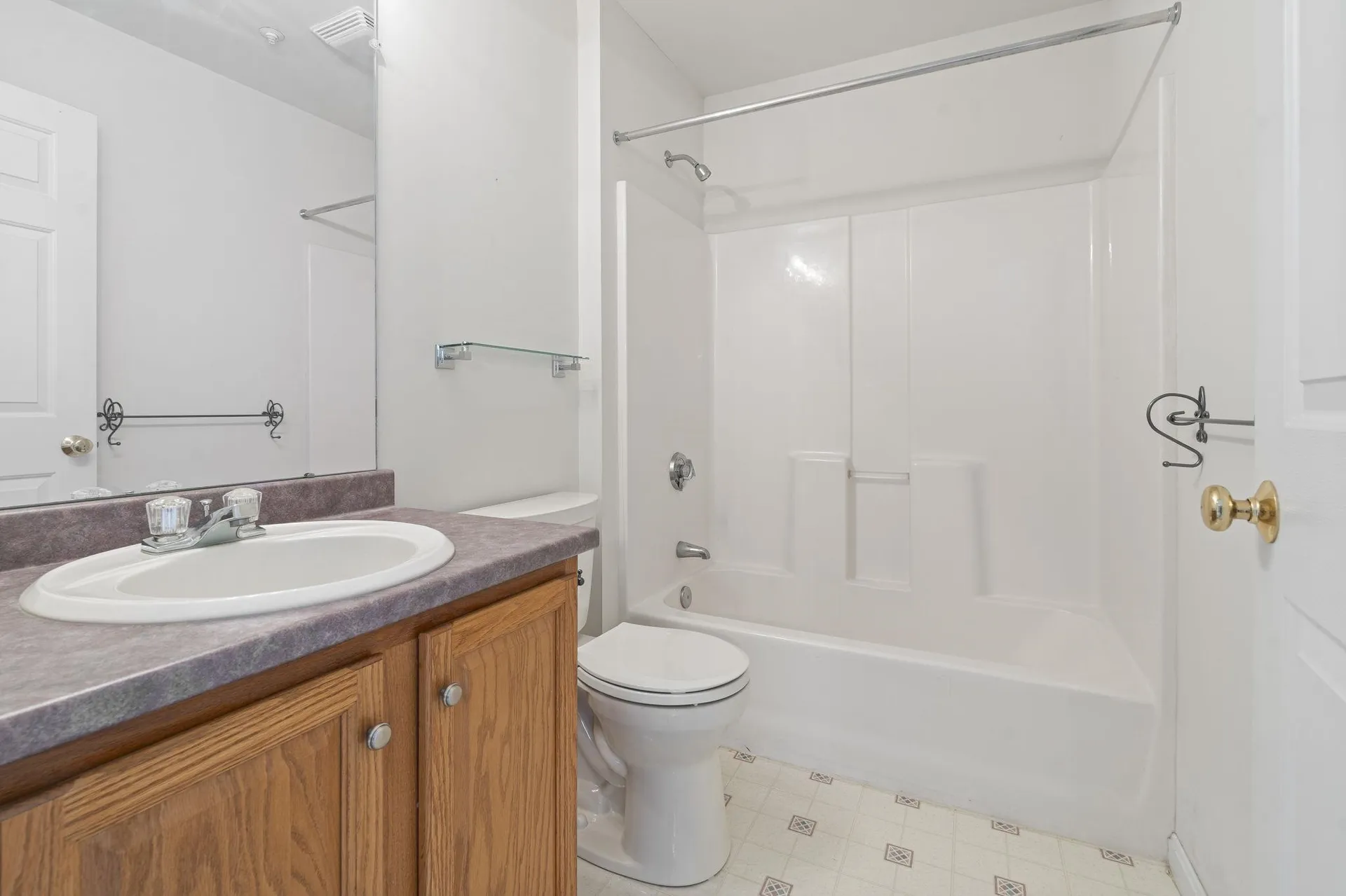 16 Edward Circle Bedford NH 03110