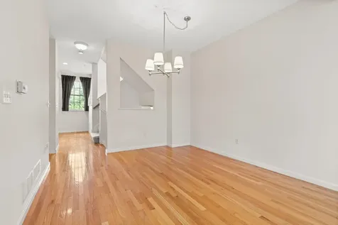 16 Edward Circle Bedford NH 03110