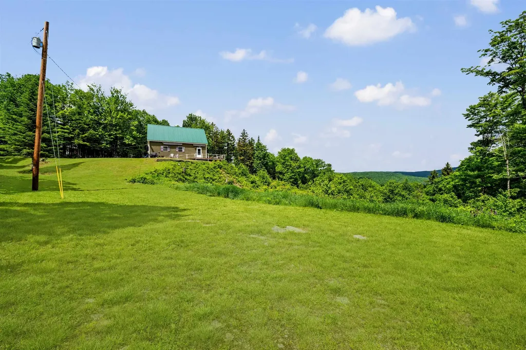134 Lakeview Estates Road Pittsburg NH 03592
