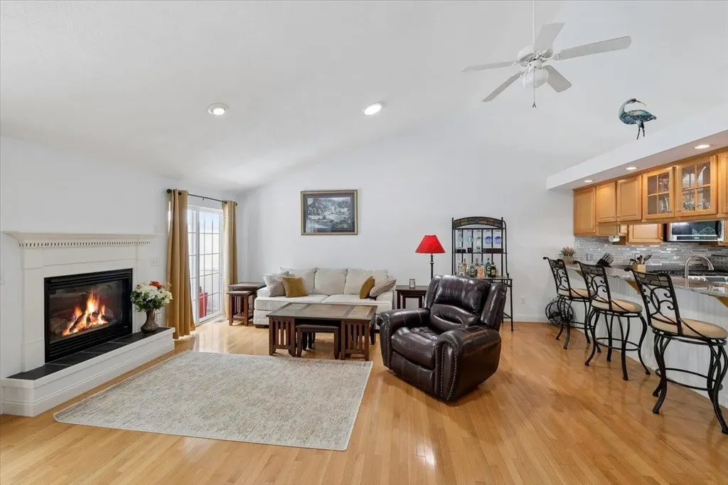 14 Aspen Drive Hampstead NH 03826