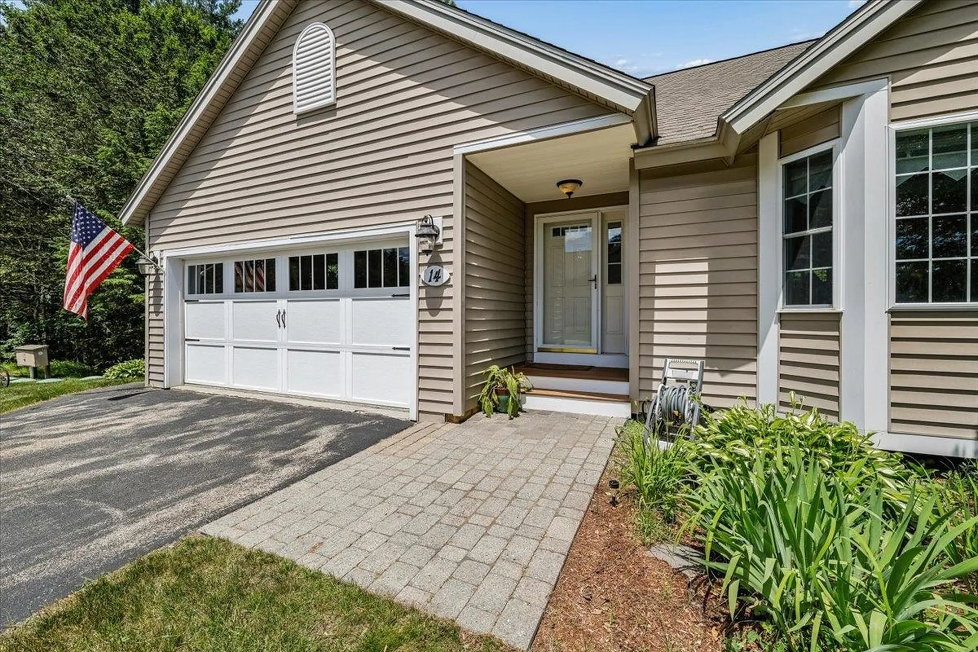 14 Aspen Drive Hampstead NH 03826