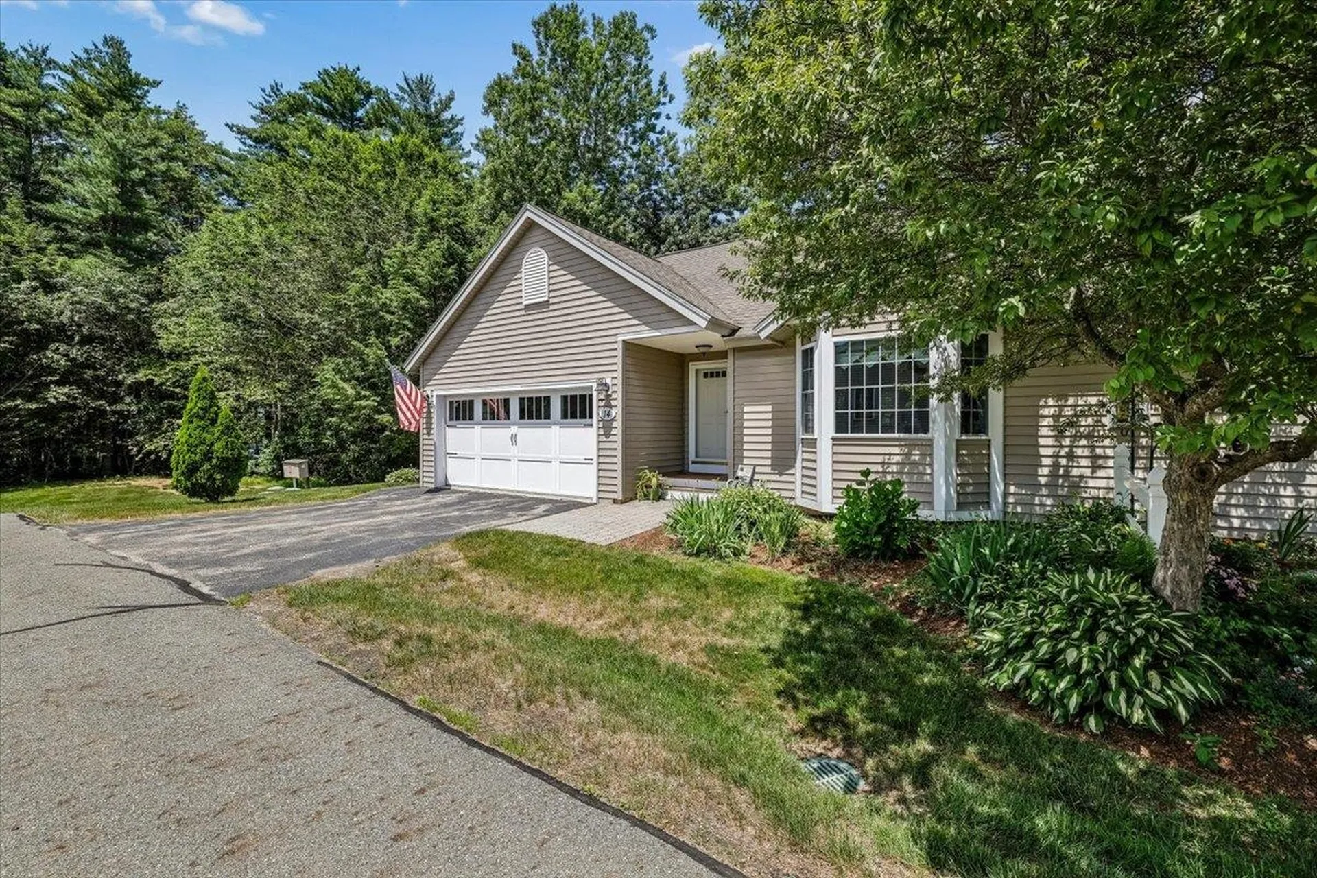 14 Aspen Drive Hampstead NH 03826