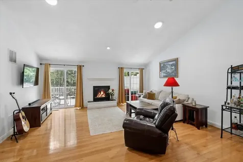 14 Aspen Drive Hampstead NH 03826