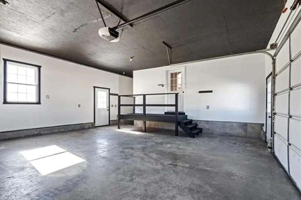 42 Old Academy Street Fairfax VT 05454