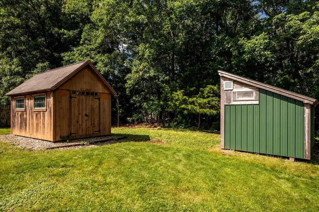 76 Mast Road Dover NH 03820