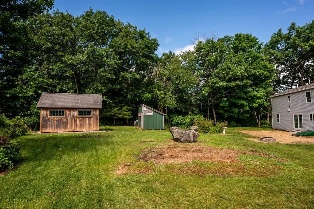 76 Mast Road Dover NH 03820